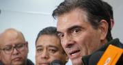 Gobierno promete cisternas móviles y maquinaria como primer paso para la solución al conflicto con Los Yungas
