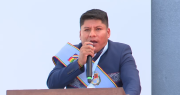 Con Evo ausente, Loza jura como gobernador y dice que sería “lindo” trabajar con Rusia e Irán