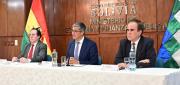 GOBIERNO ANUNCIA DEVOLUCIÓN DE DEPÓSITOS EN DÓLARES Y REACTIVAN REMESAS EN EL SISTEMA FINANCIERO