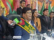 Eliser Roca promete trabajo “incansable” tras jurar como alcalde de El Alto