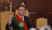 Revilla asume como gobernador de La Paz y señala que recibe un departamento postergado y relegado