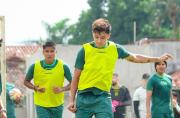 Oriente aprovecha para recuperar piezas y corregir errores