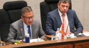 Ministro Marco Oviedo evita la censura tras interpelación en la Asamblea Legislativa