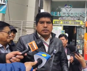 Transporte interprovincial inicia paro indefinido y denuncia exclusión del diálogo con el Gobierno