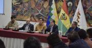 Ministro de Hidrocarburos pide disculpas a los choferes por la “barbaridad” de la gasolina