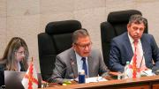 Asamblea descarta censura al ministro Oviedo: 100 asambleístas aprobaron su informe