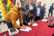 Gobierno y sector transporte llegan a acuerdo y levantan medidas de presión