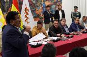 Gobierno logra acuerdos con al menos 10 sectores y evita paros y bloqueos a nivel nacional