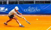 Tenis: luchando por más de 3 horas, Prado queda eliminado en Italia