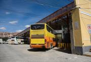 TERMINAL DE BUSES SUSPENDE SALIDAS: BLOQUEOS PARALIZAN VIAJES