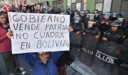 Persisten bloqueos, COB se alía con campesinos de La Paz y suman pedidos de renuncia