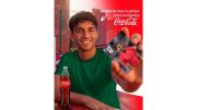 Coca-Cola y Panini se asocian para traer un ritual icónico de la Copa Mundial de la FIFA™ que celebra las emociones de los fanáticos del fútbol