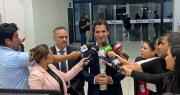 “Van a llegar cerca de 50 ítems de salud para el municipio”, señala Saavedra tras su viaje a La Paz