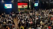 Autoridades y líderes políticos comienzan a llegar al Encuentro Nacional convocado por Paz