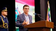 Paz plantea reforma parcial de la Constitución y anuncia paquete de 10 leyes
