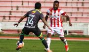 Con 10 hombres, Always Ready empata en Sucre y su liderazgo peligra