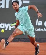 Hugo Dellien no falla y se mete entre los ocho mejores del Open de Oeiras 4
