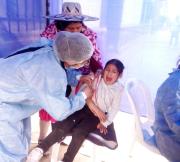 Responsabilizan a los padres de familia por posibles resfríos de los niños porque no los llevaron a vacunar