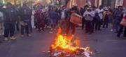Destrozos y desmanes en el Ministerio de Educación en la protesta del Magisterio rural
