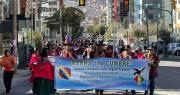 Campesinos del sur de La Paz marchan en el centro; un bloque de gremiales cierra la Ceja y El Alto sigue paralizado