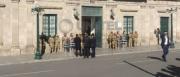 Tras las refriegas, la Policía refuerza el anillo de seguridad de la plaza Murillo; los militares custodian el Palacio