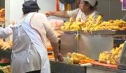 Ofertan carne de pollo a precio de liquidación en Santa Cruz y en La Paz el kilo se dispara a Bs 35
