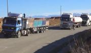 Liberan 100 cisternas paradas en la planta de Senkata tras el desbloqueo de carreteras en La Paz