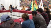 Paz se reúne con la Central Obrera de El Alto en medio de la resistencia de sectores a levantar los bloqueos