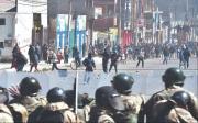 Gobierno consigue abastecimiento y movilizados endurecen bloqueos