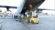 Avión de la FAA traslada 12 toneladas de pollo a La Paz; Gobierno agradece a Argentina