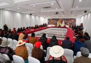El Gobierno anuncia diálogo este domingo con las juntas vecinales de El Alto y convoca a los campesinos de La Paz
