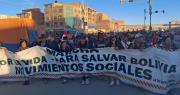 Marcha evista llega a El Alto e ingresará a La Paz en el inicio de una nueva semana de bloqueos