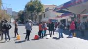 Debido a falta de combustible hay largas filas en surtidores; en la Montes reportan bloqueos de conductores