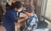 Santa Cruz cuenta con más de 230 mil vacunas; pero la cobertura no llega al 30%