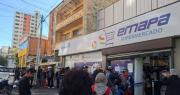 Bloqueos: Una larga fila por pollo se formó en una agencia de Emapa en La Paz