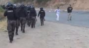 Policía activa desbloqueo con gases en la ruta que conecta Cochabamba con el occidente; los movilizados lanzan piedras