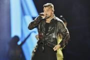 Lanzan gas lacrimógeno a Ricky Martin en pleno concierto