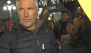 Equipo de prensa argentino fue agredido por ciudadanos que defienden la democracia