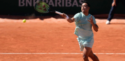 Hugo Dellien afronta un gran partido ante Royer, un Top-100, en Roland Garros