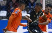 Carlos Barbosa asusta a Fantasmas MM y lo golea 5-0