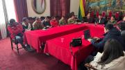 Acopian una tonelada y media de alimentos y medicamentos para enviar a La Paz y El Alto