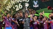 Crystal Palace vence a Rayo Vallecano y se corona campeón de la Conference League