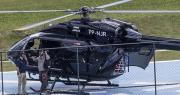 Neymar sorprende al llegar en helicóptero a la concentración de Brasil