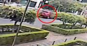 Video: Motociclista queda en terapia intensiva tras ser impactado por una conductora que dio un giro indebido