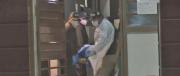 Hallan a un hombre sin vida al interior de un alojamiento