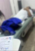 Logran que bloqueadores dejen evacuar a un chofer varado con cáncer de hueso