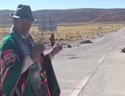 Autoridad originaria levanta bloqueo en Oruro tras descubrir cobros irregulares