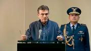 Paz pide “madurez democrática” y declara una “tregua”; espera que pronto termine el “sufrimiento”