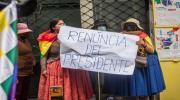 Dos bajas en el gabinete agravan la crisis política del presidente Paz