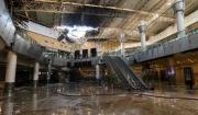 El régimen de Irán atacó con drones el Aeropuerto Internacional de Kuwait y dejó un muerto y 63 heridos